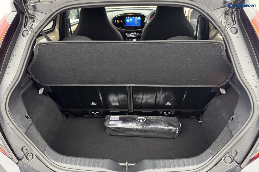 Toyota Aygo X Edge Manual Petrol Hatchback - Stock Number (1566565) - 3rd supplementary image