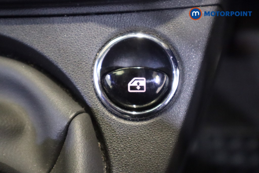 Fiat 500 1.0 Mild Hybrid 3Dr Manual Petrol-Electric Hybrid Hatchback - Stock Number (1567531) - 19th supplementary image