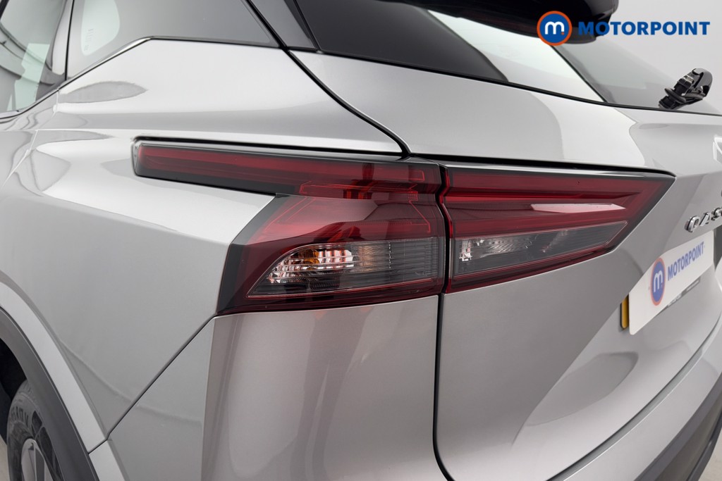 Nissan Qashqai Acenta Premium Automatic Petrol SUV - Stock Number (1568020) - 27th supplementary image