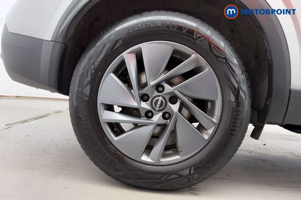 Nissan Qashqai Acenta Premium Automatic Petrol SUV - Stock Number (1568020) - 31st supplementary image