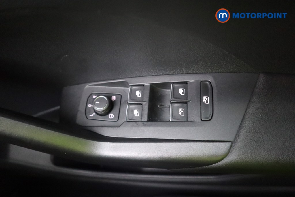 Volkswagen T-Cross SEL Automatic Petrol SUV - Stock Number (1568457) - 10th supplementary image