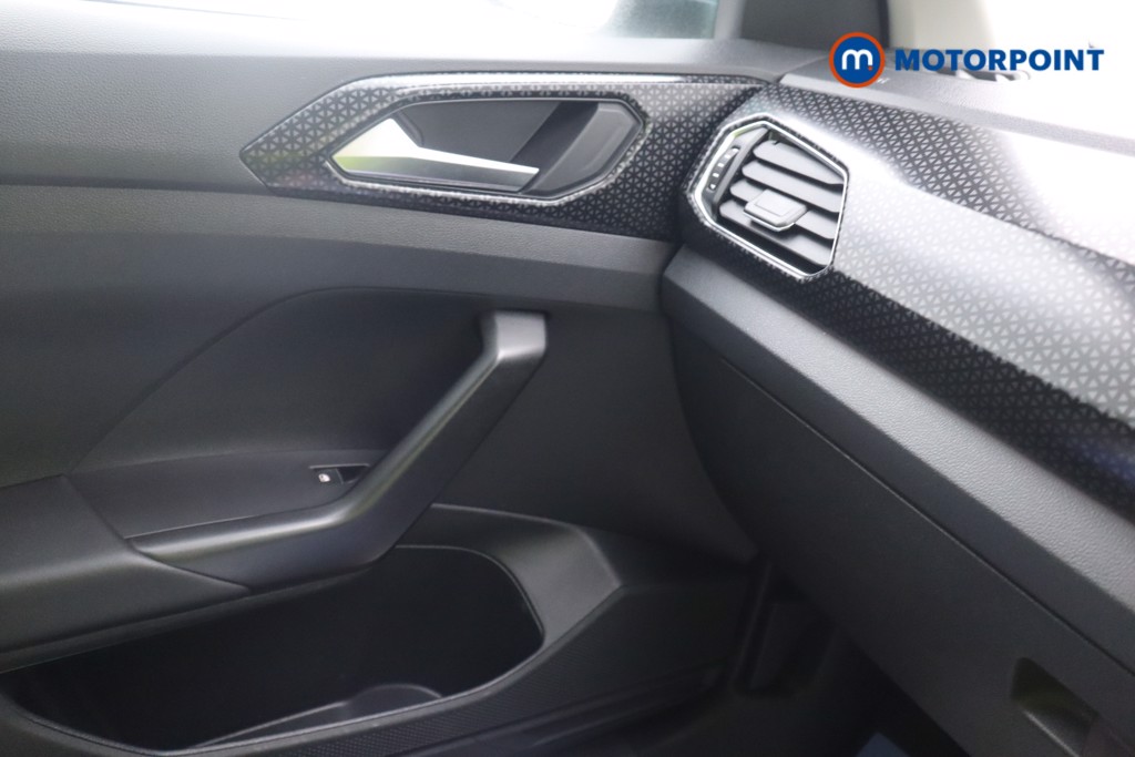 Volkswagen T-Cross SEL Automatic Petrol SUV - Stock Number (1568457) - 11th supplementary image