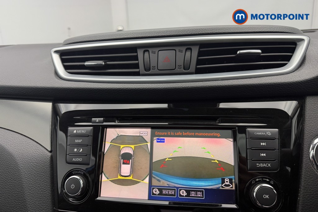 Nissan Qashqai Tekna Automatic Petrol SUV - Stock Number (1568753) - 8th supplementary image