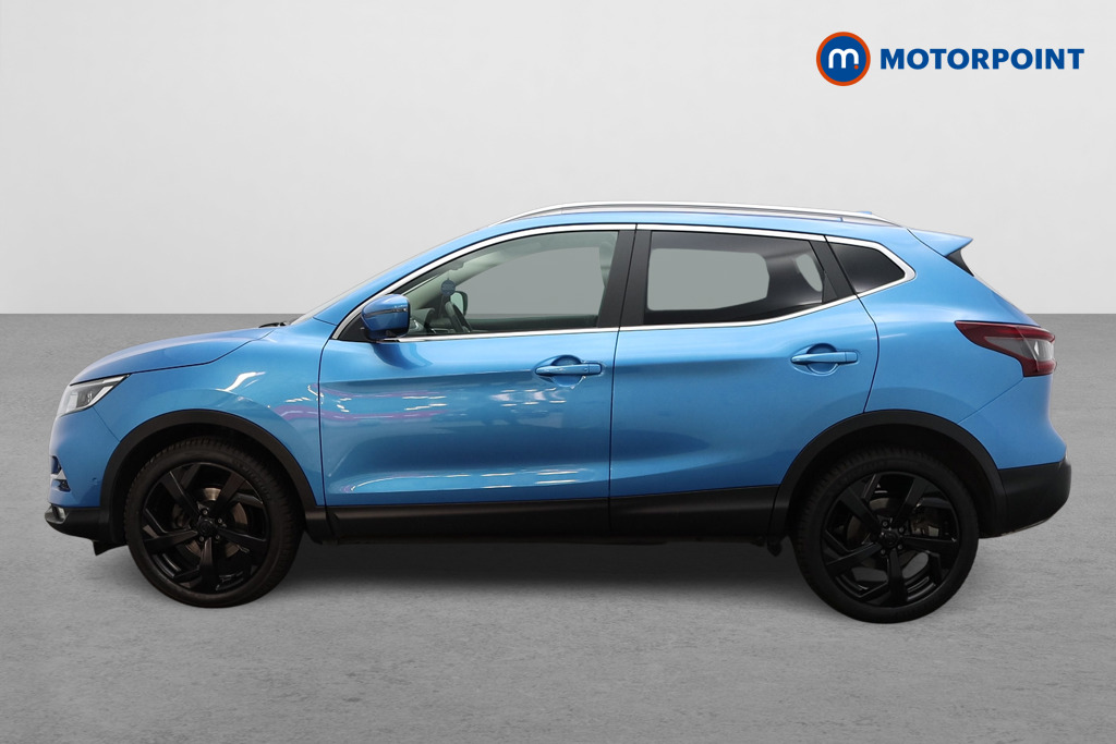 Nissan Qashqai Tekna Automatic Petrol SUV - Stock Number (1568753) - Passenger side