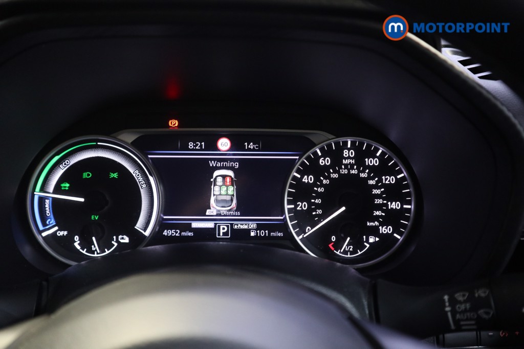Nissan Juke N-Connecta Automatic Petrol-Electric Hybrid SUV - Stock Number (1569318) - 5th supplementary image