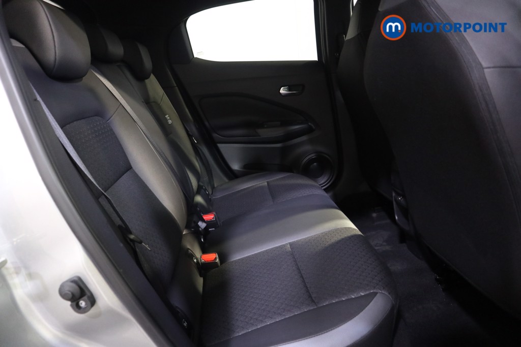 Nissan Juke N-Connecta Automatic Petrol-Electric Hybrid SUV - Stock Number (1569318) - 12th supplementary image
