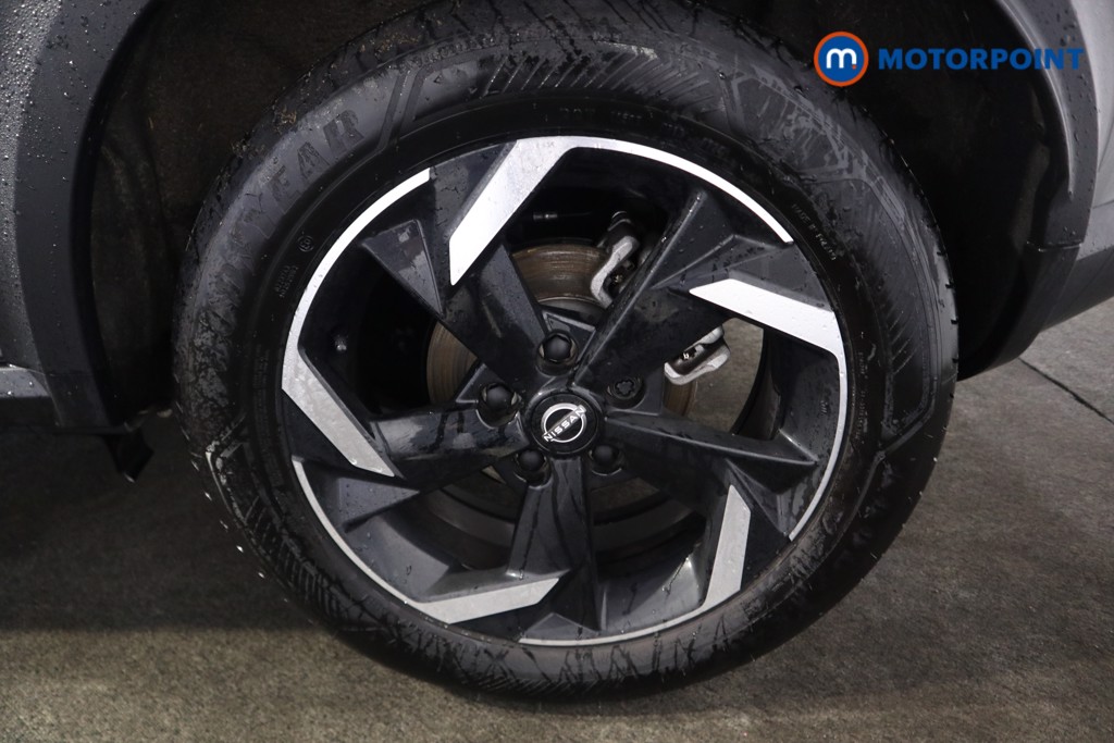 Nissan Juke N-Connecta Automatic Petrol-Electric Hybrid SUV - Stock Number (1569318) - 17th supplementary image