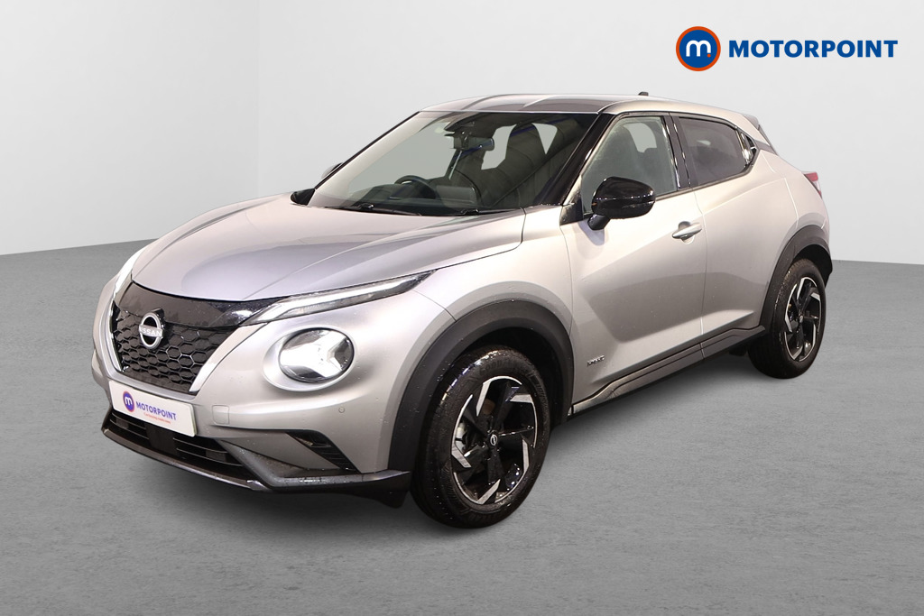 Nissan Juke N-Connecta Automatic Petrol-Electric Hybrid SUV - Stock Number (1569318) - Passenger side front corner