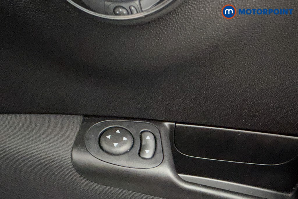 Fiat 500 1.0 Mild Hybrid 3Dr Manual Petrol-Electric Hybrid Hatchback - Stock Number (1569758) - 16th supplementary image