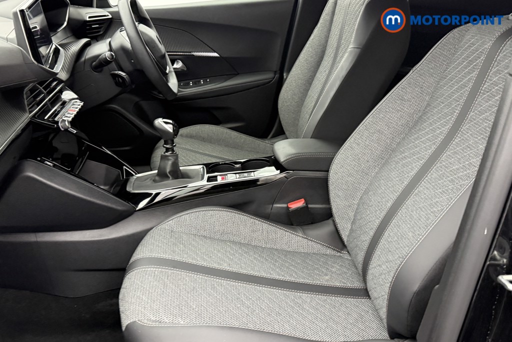 Peugeot 2008 Allure Manual Petrol SUV - Stock Number (1570159) - 19th supplementary image