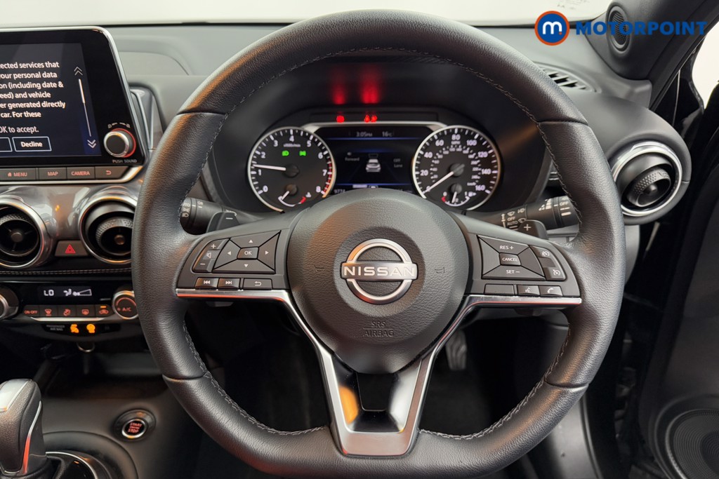 Nissan Juke N-Connecta Automatic Petrol SUV - Stock Number (1572640) - 3rd supplementary image