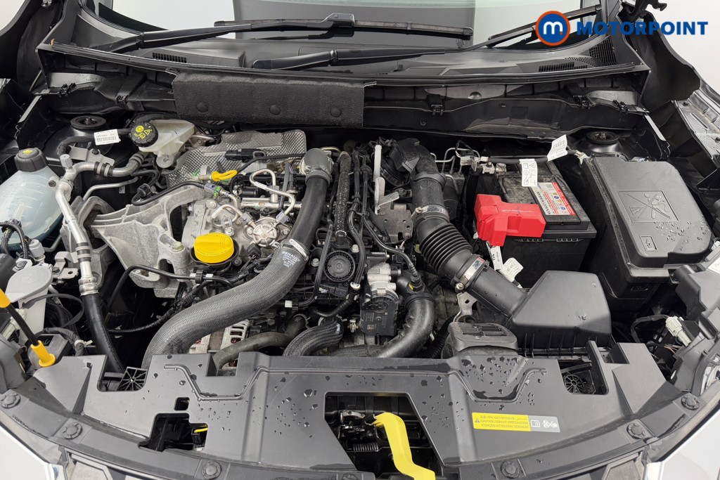 Nissan Juke N-Connecta Automatic Petrol SUV - Stock Number (1572640) - 28th supplementary image