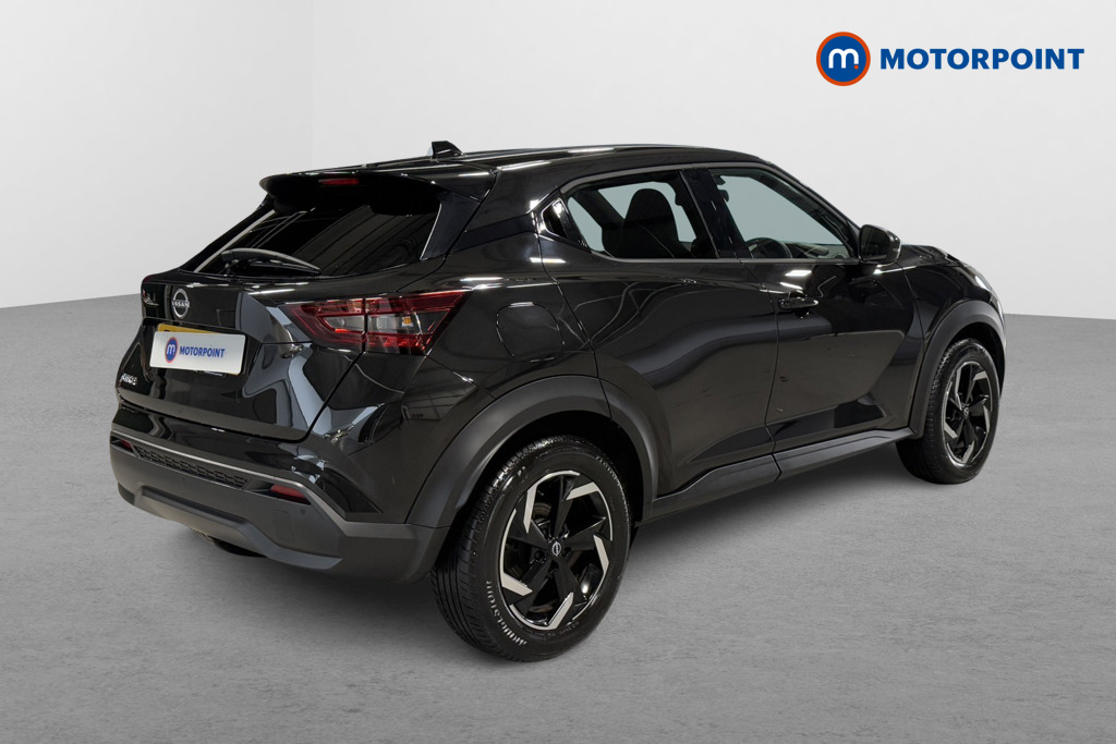 Nissan Juke N-Connecta Automatic Petrol SUV - Stock Number (1572640) - Drivers side rear corner