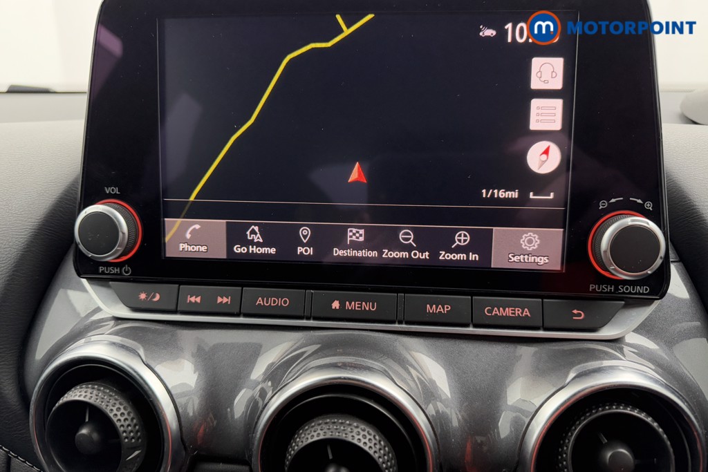 Nissan Juke N-Connecta Automatic Petrol SUV - Stock Number (1572669) - 8th supplementary image