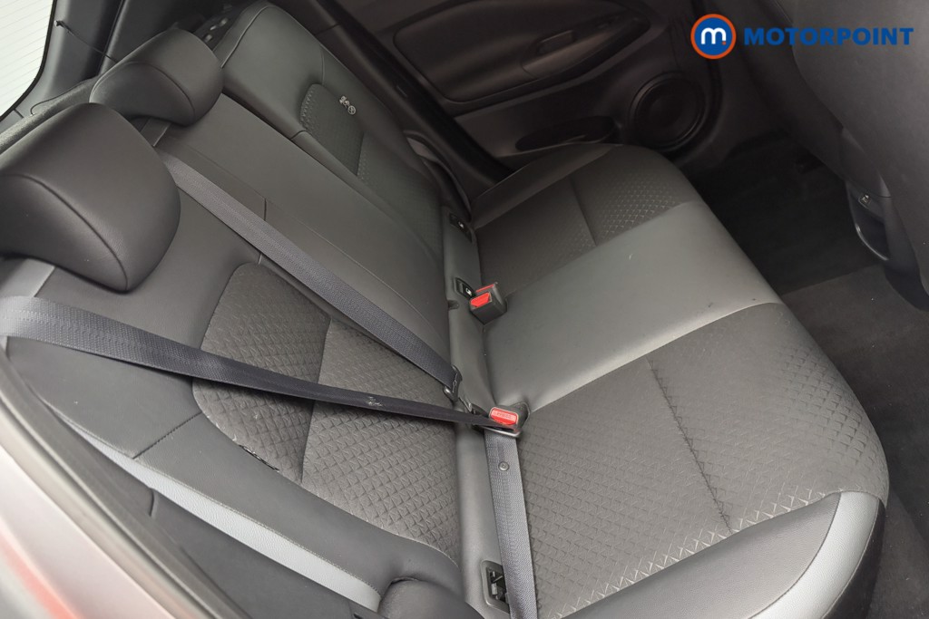 Nissan Juke N-Connecta Automatic Petrol SUV - Stock Number (1572669) - 23rd supplementary image