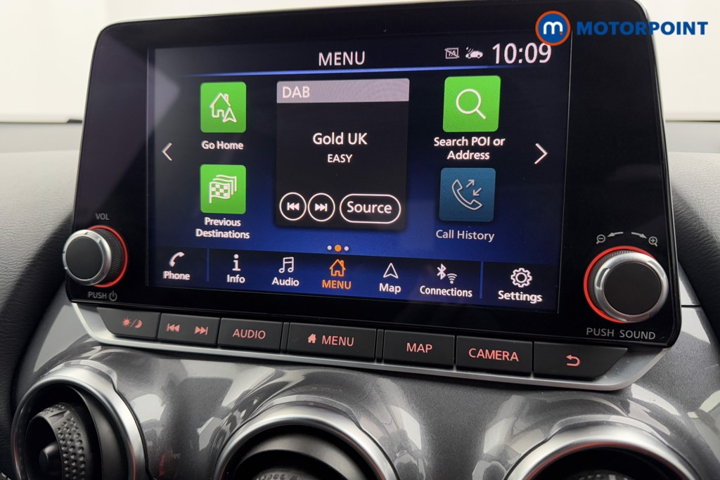 Nissan Juke N-Connecta Automatic Petrol SUV - Stock Number (1572673) - 8th supplementary image