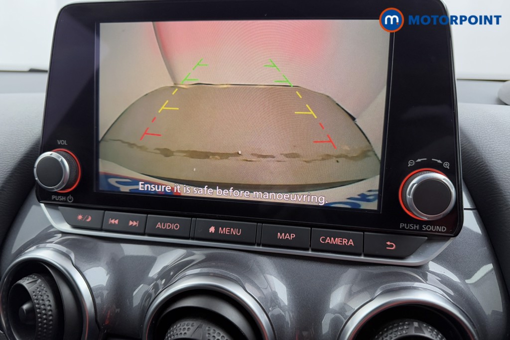 Nissan Juke N-Connecta Automatic Petrol SUV - Stock Number (1572673) - 11th supplementary image