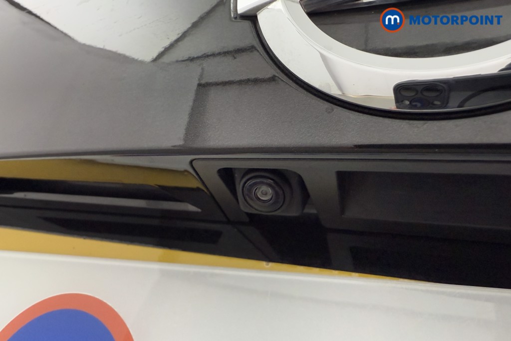 Nissan Juke N-Connecta Automatic Petrol SUV - Stock Number (1572673) - 25th supplementary image