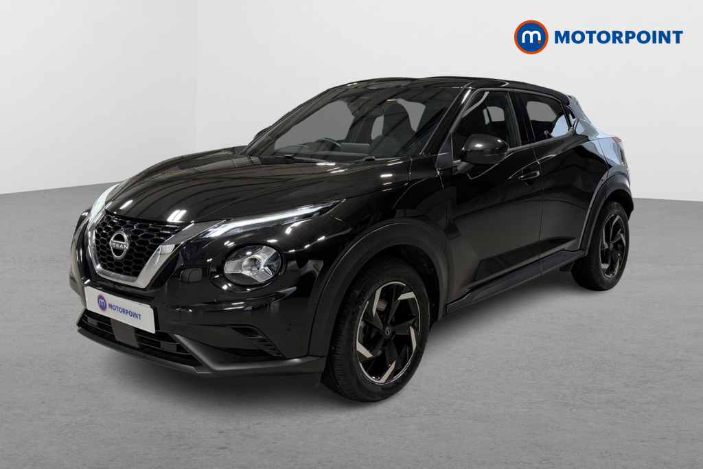Nissan Juke N-Connecta Automatic Petrol SUV - Stock Number (1572673) - Passenger side front corner