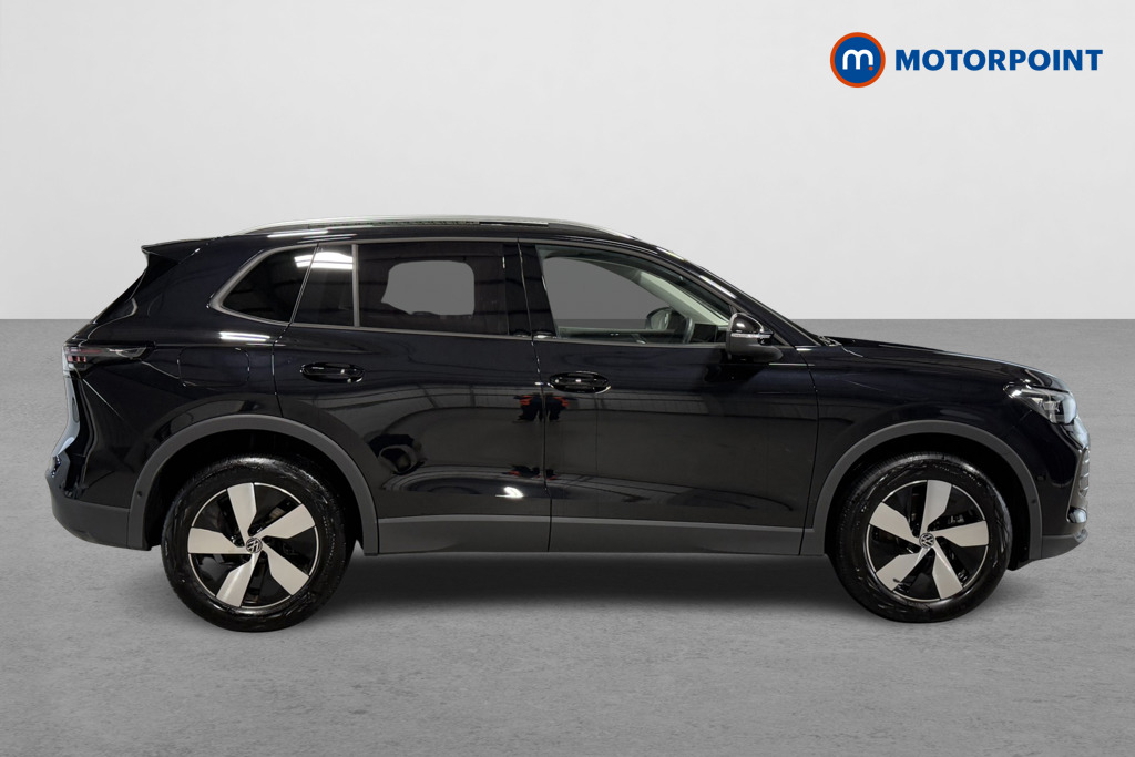 Volkswagen Tiguan Match Automatic Petrol Plug-In Hybrid SUV - Stock Number (1572728) - Drivers side