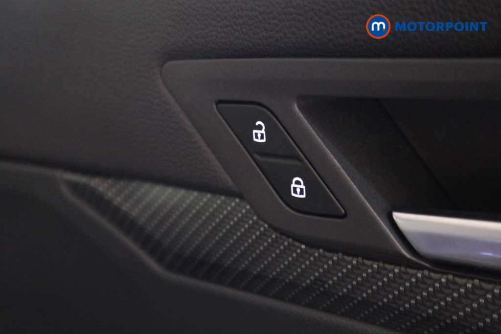 Volkswagen Golf R-Line Manual Diesel Estate - Stock Number (1572832) - 10th supplementary image