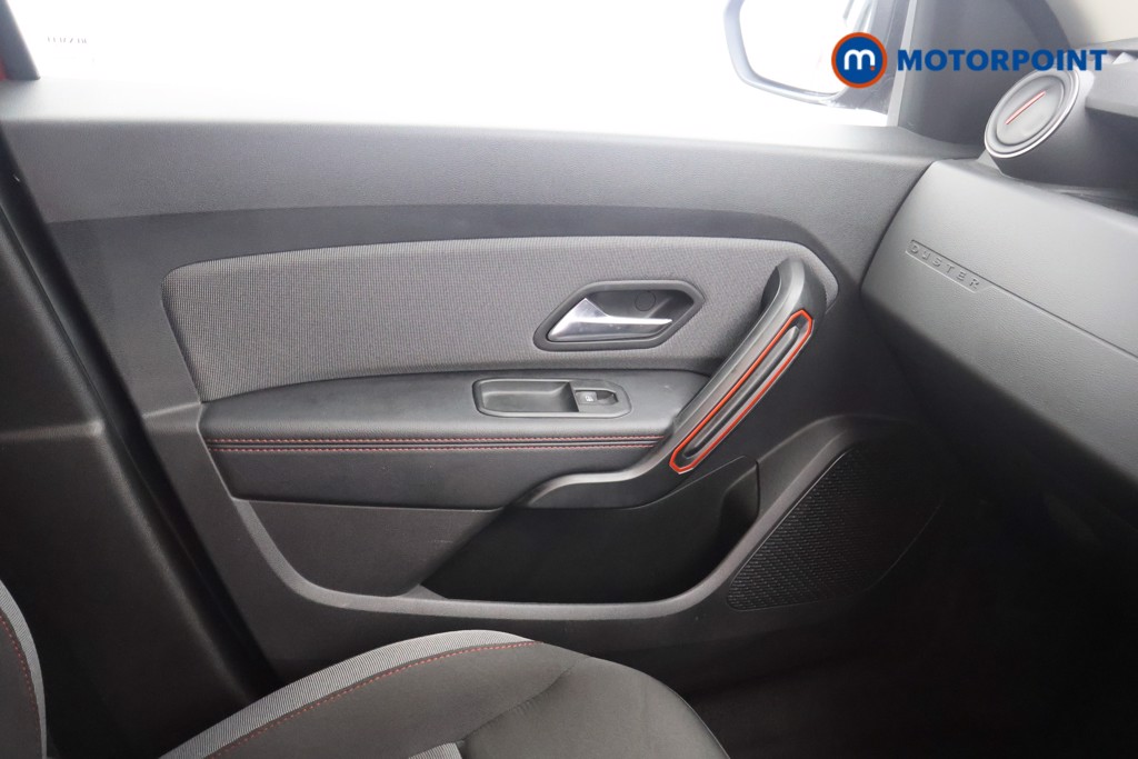 Dacia Duster Techroad Manual Diesel SUV - Stock Number (1573086) - 8th supplementary image