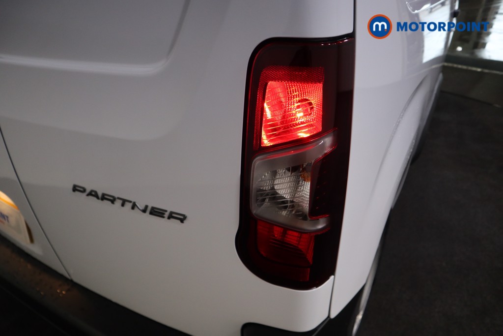 Peugeot Partner Professional Manual Diesel Panel Van - Stock Number (1573246) - 18th supplementary image