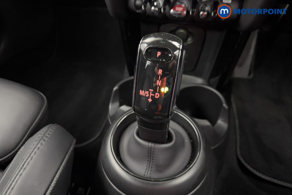 Mini Hatchback Cooper S Exclusive Automatic Petrol Hatchback - Stock Number (1573565) - 13th supplementary image