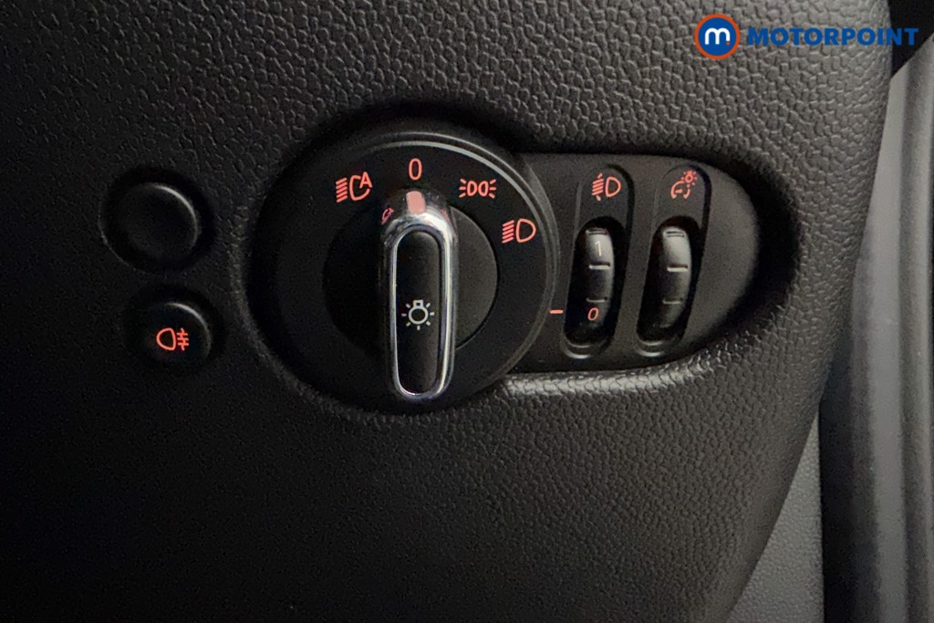 Mini Hatchback Cooper S Exclusive Automatic Petrol Hatchback - Stock Number (1573565) - 17th supplementary image