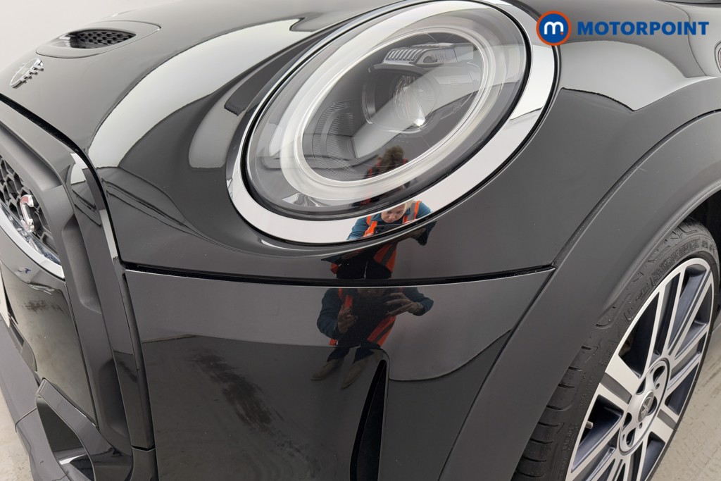 Mini Hatchback Cooper S Exclusive Automatic Petrol Hatchback - Stock Number (1573565) - 28th supplementary image