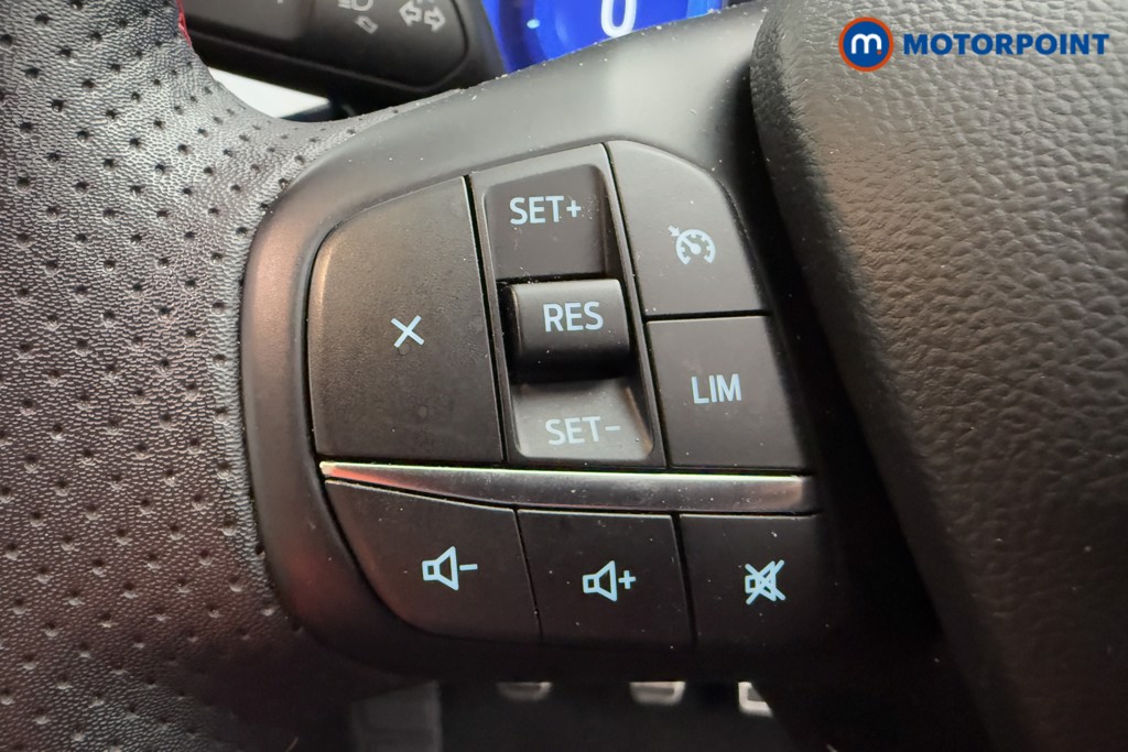 Ford Kuga St-Line X Edition Manual Petrol SUV - Stock Number (1573608) - 4th supplementary image