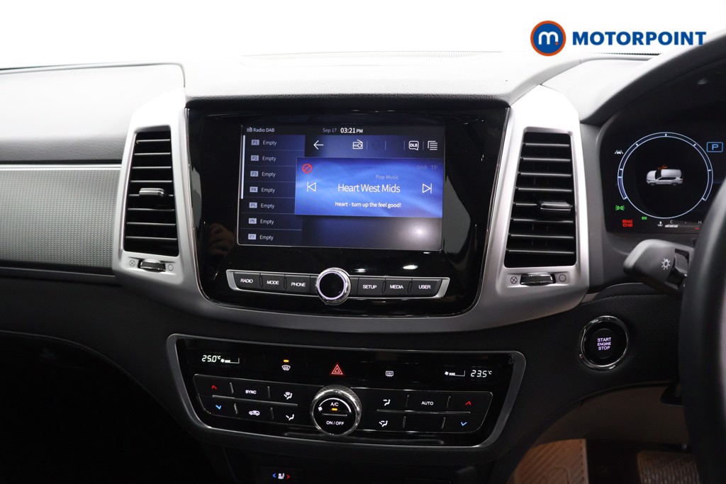 Ssangyong Rexton Ventura Automatic Diesel SUV - Stock Number (1574112) - 5th supplementary image