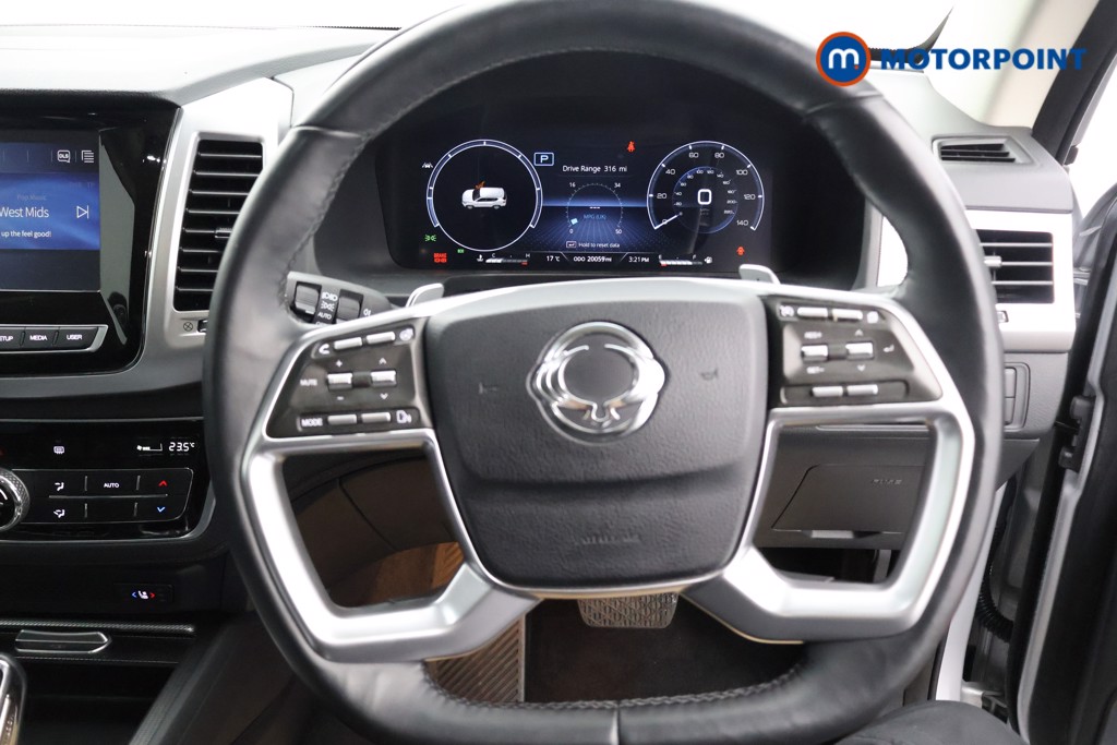 Ssangyong Rexton Ventura Automatic Diesel SUV - Stock Number (1574112) - 1st supplementary image