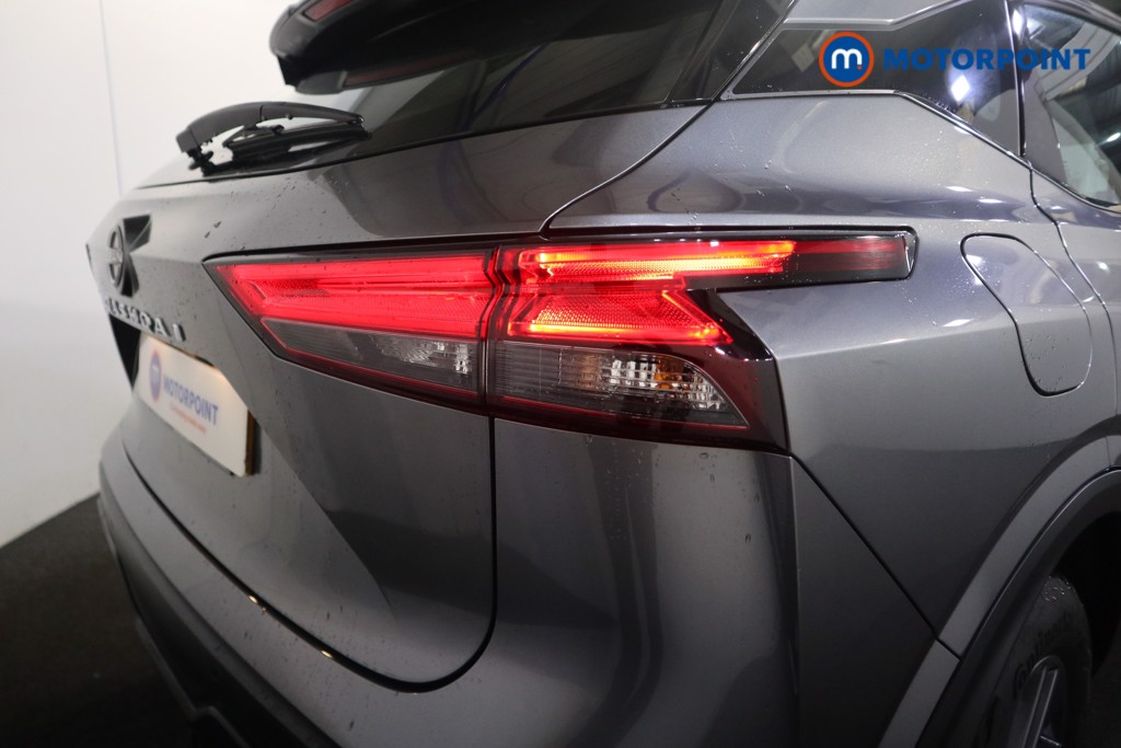 Nissan Qashqai Acenta Premium Manual Petrol SUV - Stock Number (1574482) - 21st supplementary image