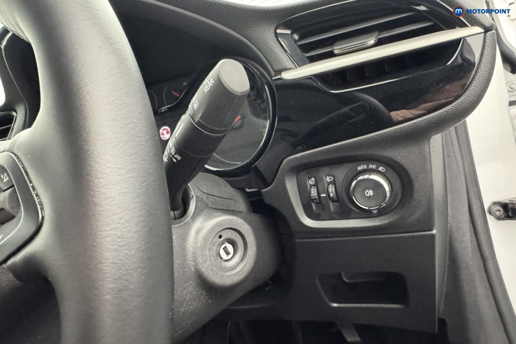 Vauxhall Corsa Design Manual Petrol Hatchback - Stock Number (1575201) - 20th supplementary image