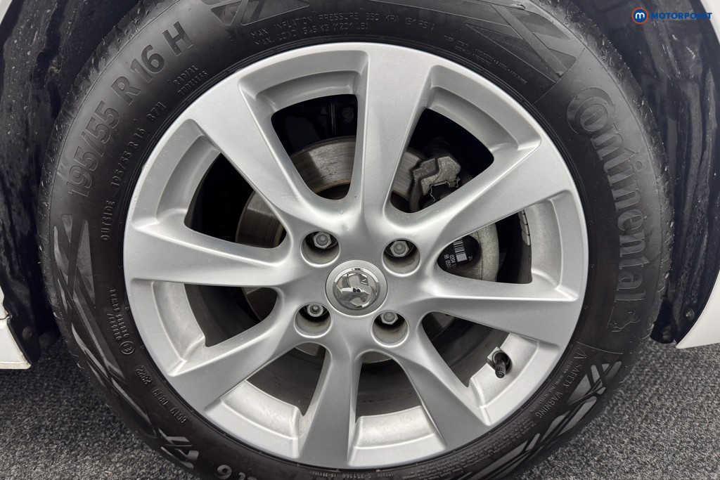 Vauxhall Corsa Design Manual Petrol Hatchback - Stock Number (1575201) - 33rd supplementary image