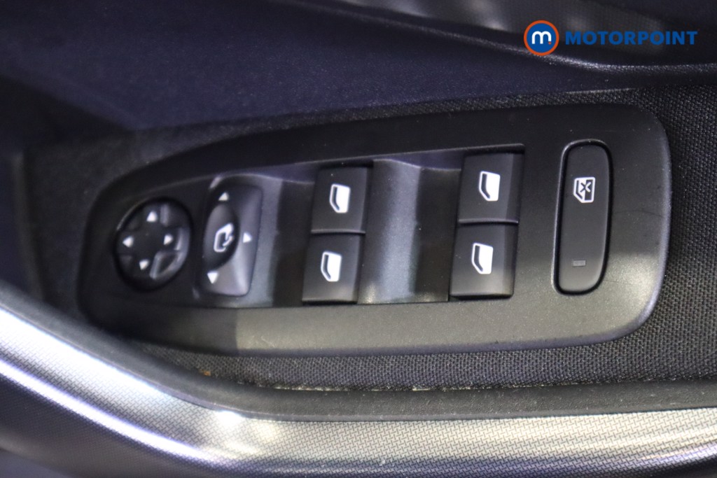 Peugeot 2008 Allure Automatic Petrol SUV - Stock Number (1575329) - 15th supplementary image