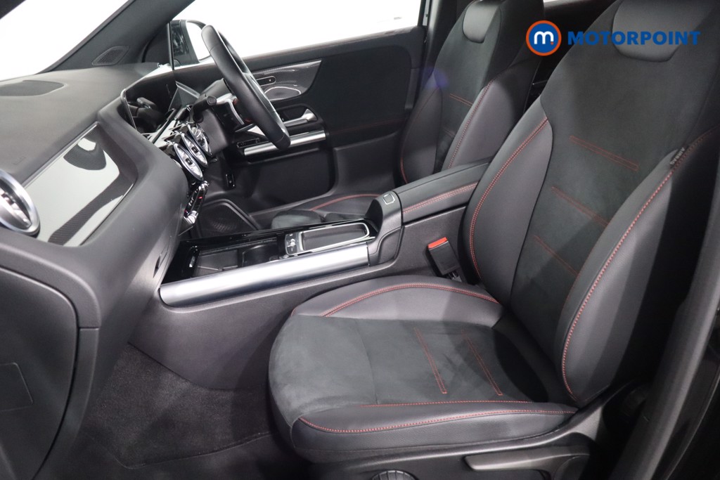 Mercedes-Benz GLA Amg Line Automatic Petrol SUV - Stock Number (1575561) - 4th supplementary image