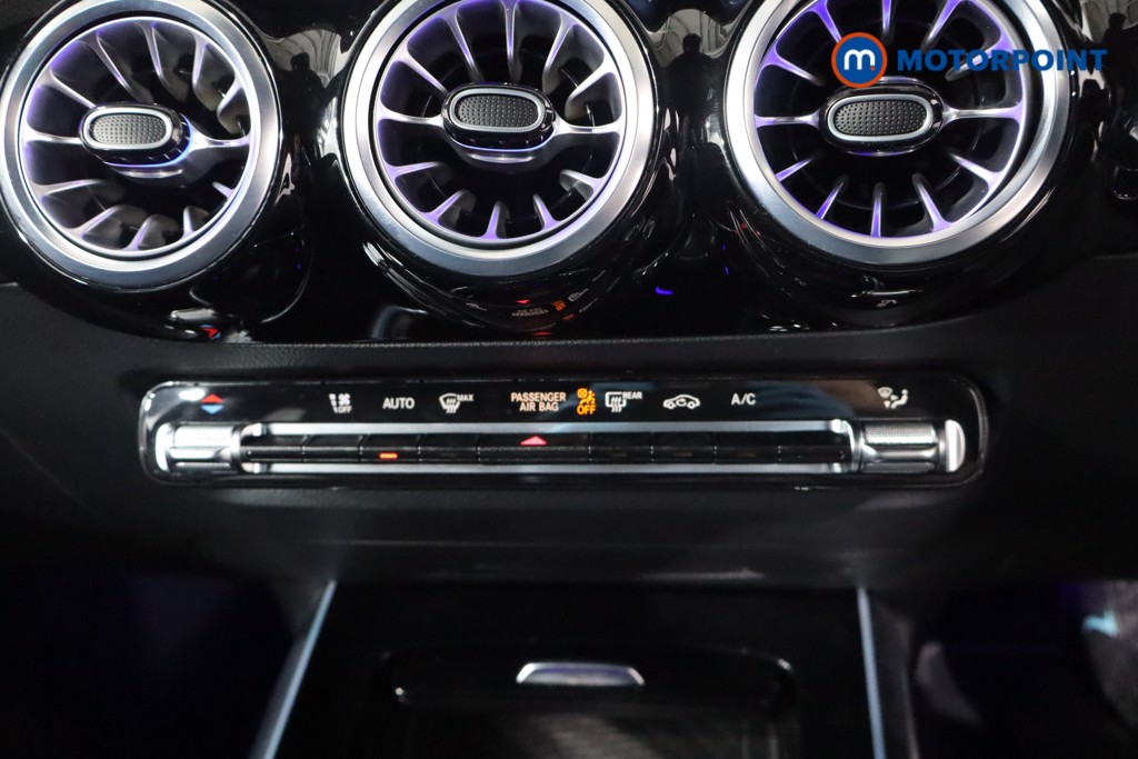 Mercedes-Benz GLA Amg Line Automatic Petrol SUV - Stock Number (1575561) - 20th supplementary image