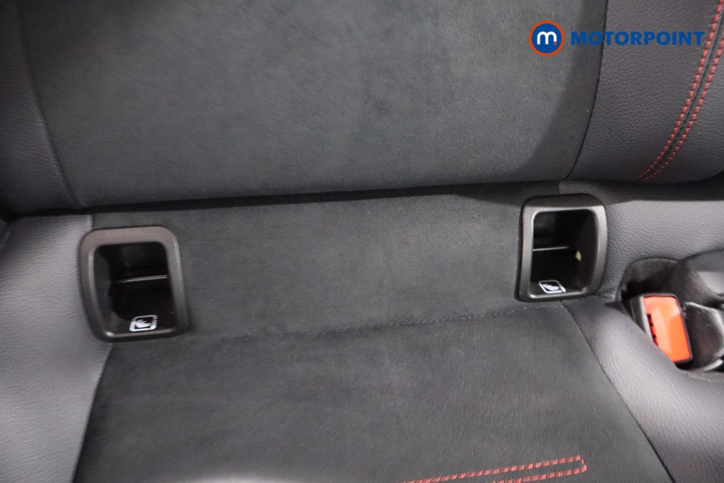 Mercedes-Benz GLA Amg Line Automatic Petrol SUV - Stock Number (1575561) - 28th supplementary image