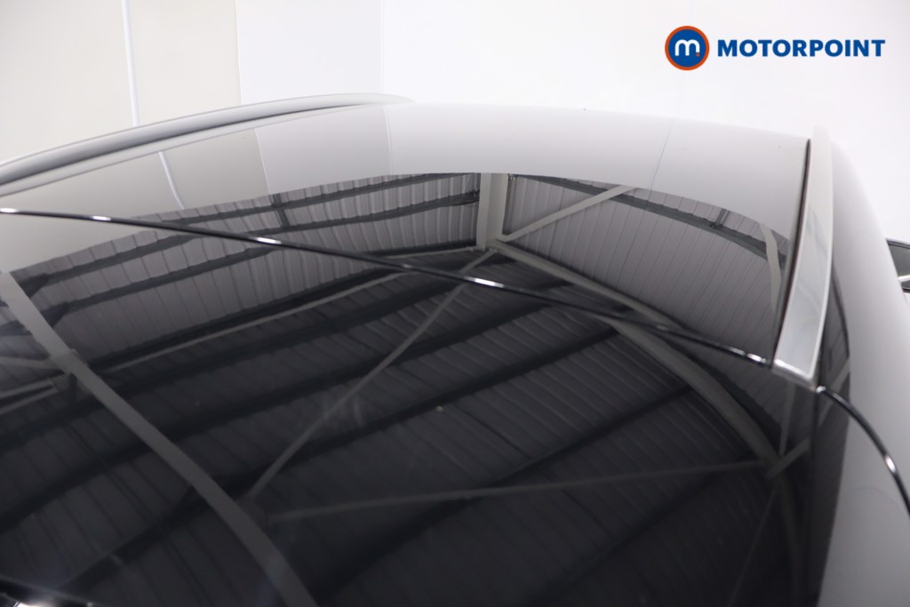 Mercedes-Benz GLA Amg Line Automatic Petrol SUV - Stock Number (1575561) - 34th supplementary image