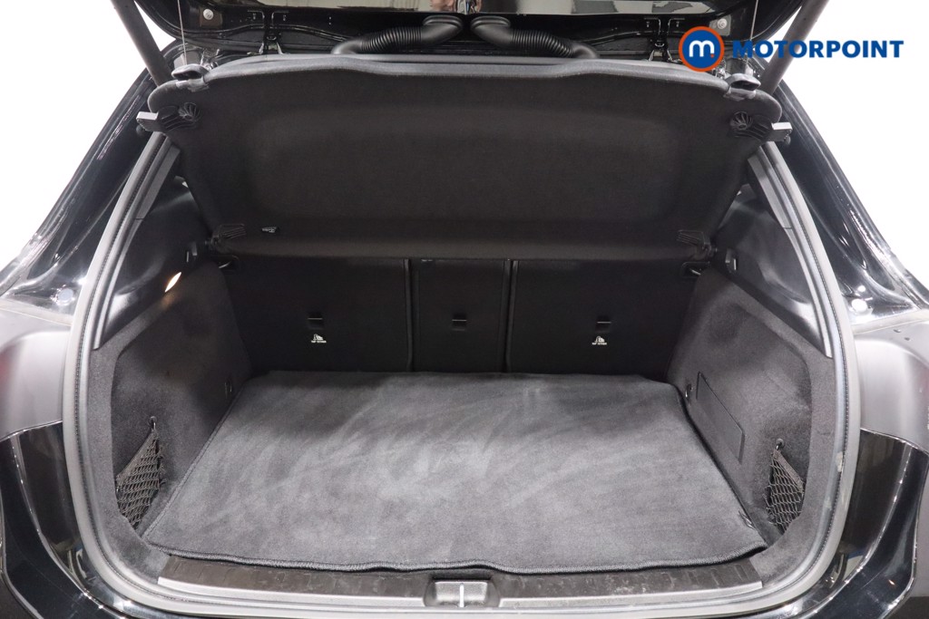 Mercedes-Benz GLA Amg Line Automatic Petrol SUV - Stock Number (1575561) - 40th supplementary image