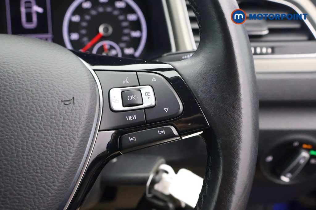 Volkswagen T-Roc Design Manual Petrol SUV - Stock Number (1575767) - 3rd supplementary image