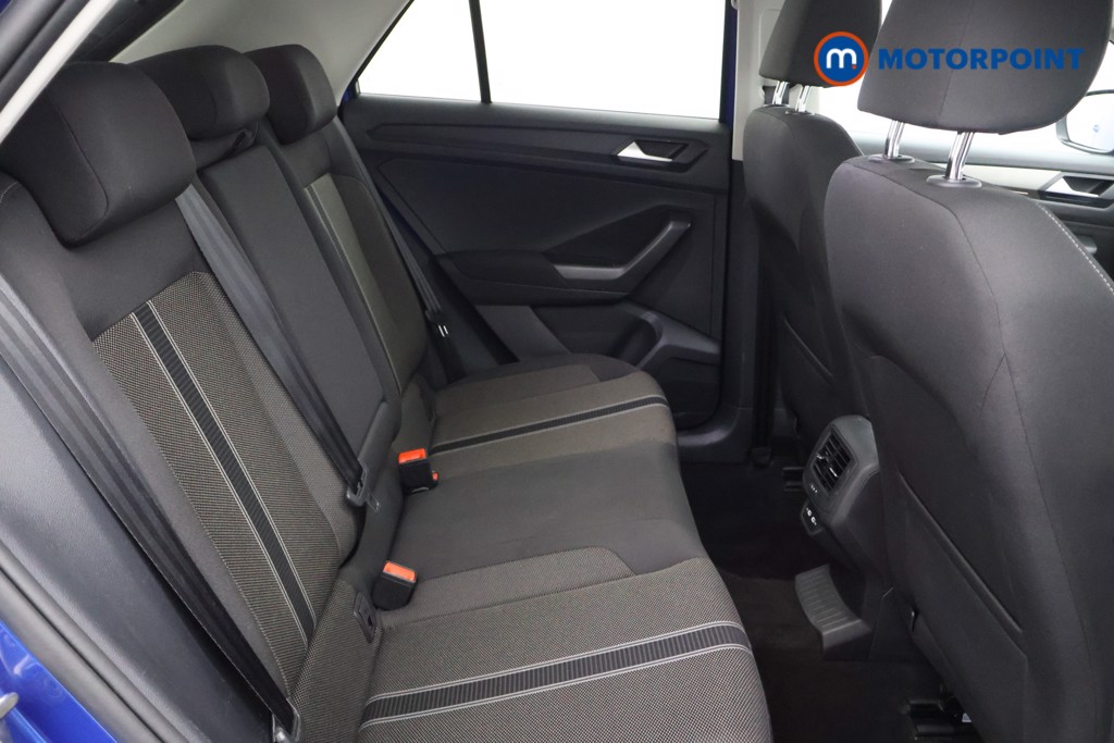Volkswagen T-Roc Design Manual Petrol SUV - Stock Number (1575767) - 12th supplementary image