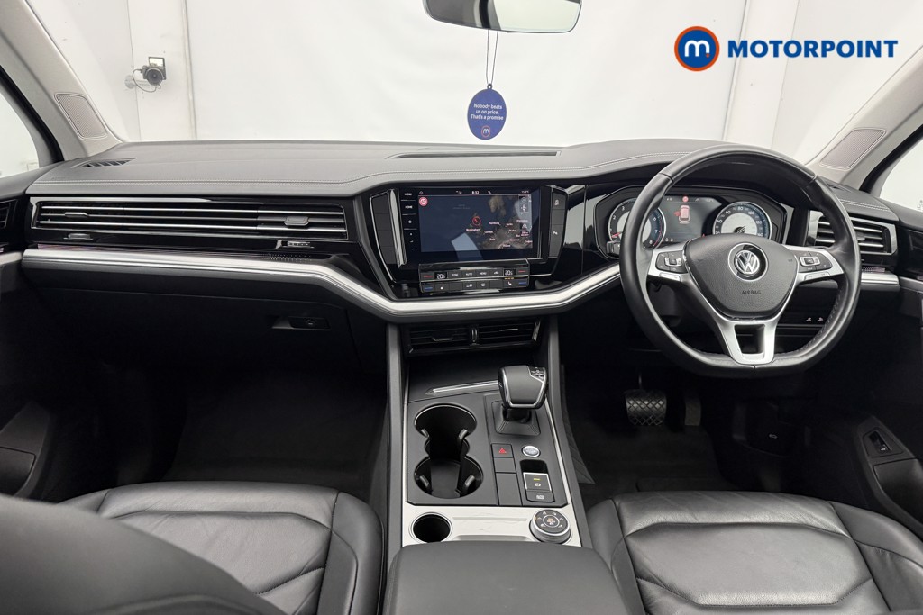 Volkswagen Touareg SEL Automatic Petrol SUV - Stock Number (1575826) - 1st supplementary image
