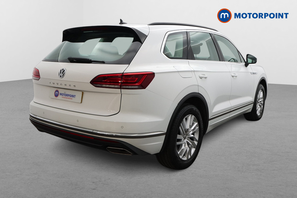 Volkswagen Touareg SEL Automatic Petrol SUV - Stock Number (1575826) - Drivers side rear corner