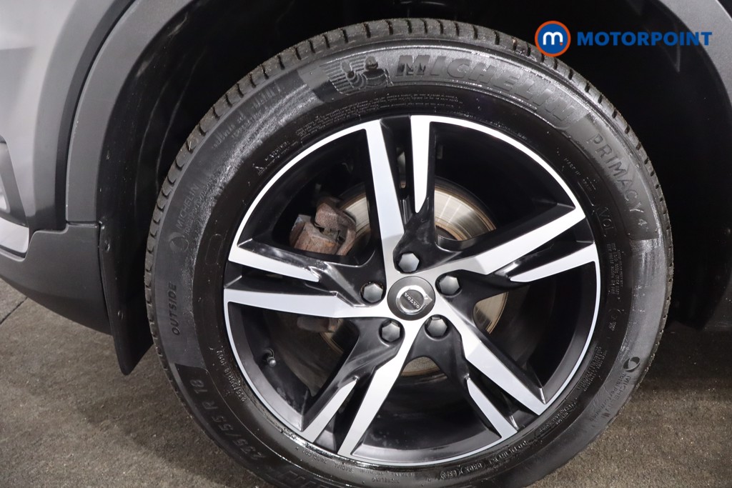 Volvo Xc40 R Design Manual Petrol SUV - Stock Number (1575918) - 11th supplementary image