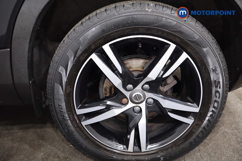 Volvo Xc40 R Design Manual Petrol SUV - Stock Number (1575918) - 12th supplementary image