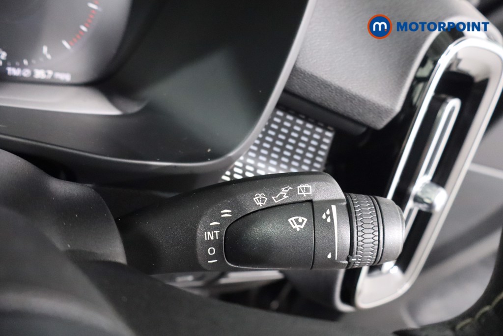Volvo Xc40 R Design Manual Petrol SUV - Stock Number (1575918) - 19th supplementary image