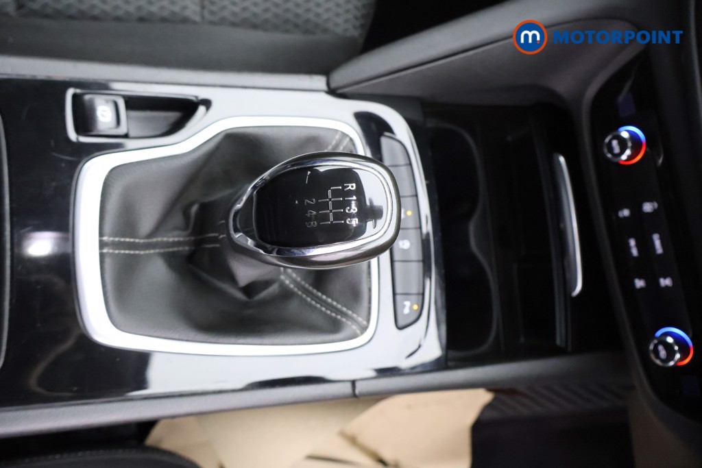 Vauxhall Insignia Se Nav Manual Diesel Hatchback - Stock Number (1576016) - 6th supplementary image